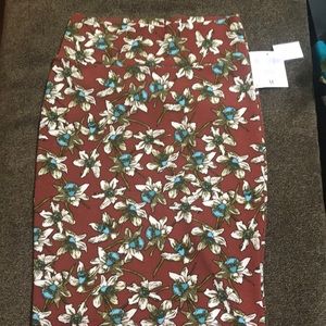 LuLaRoe Cassie skirt